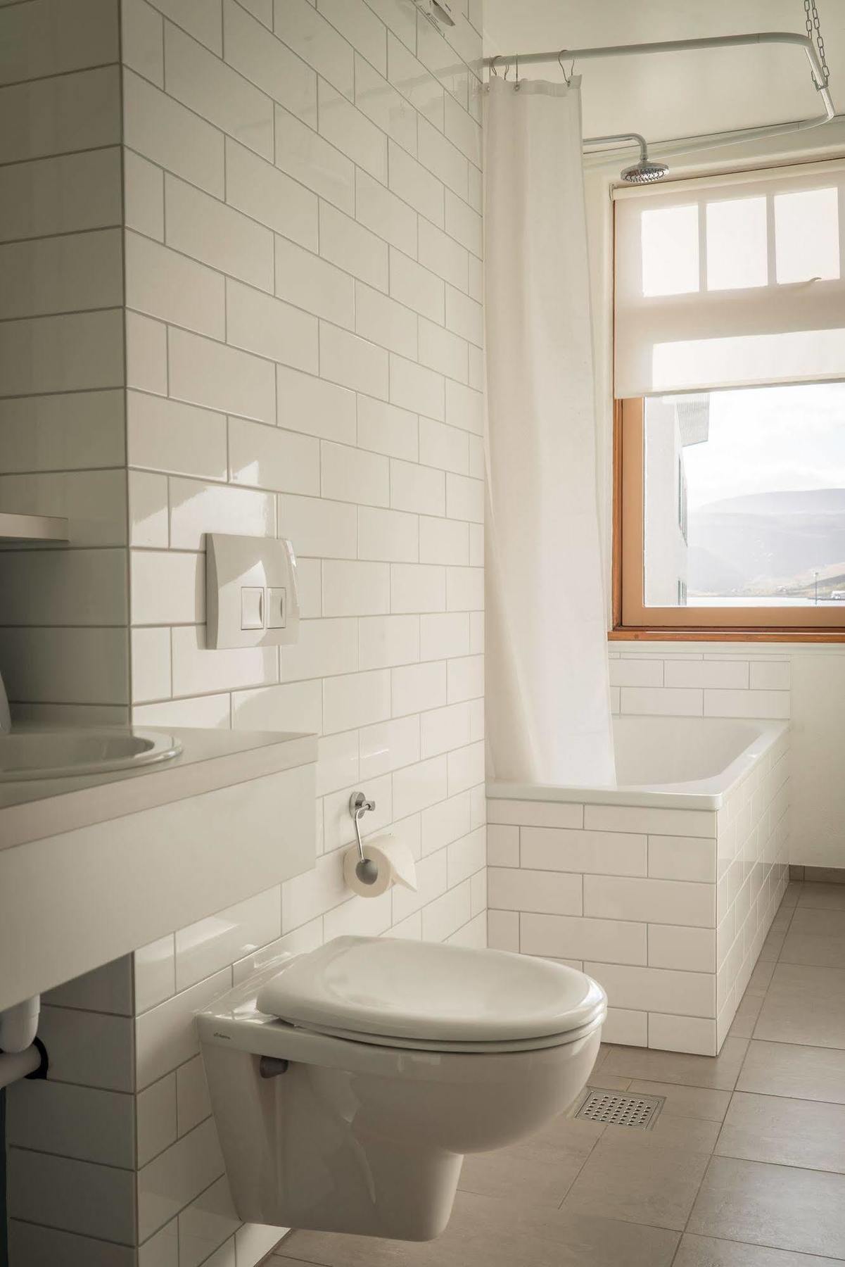 - Horn Ísafjörður